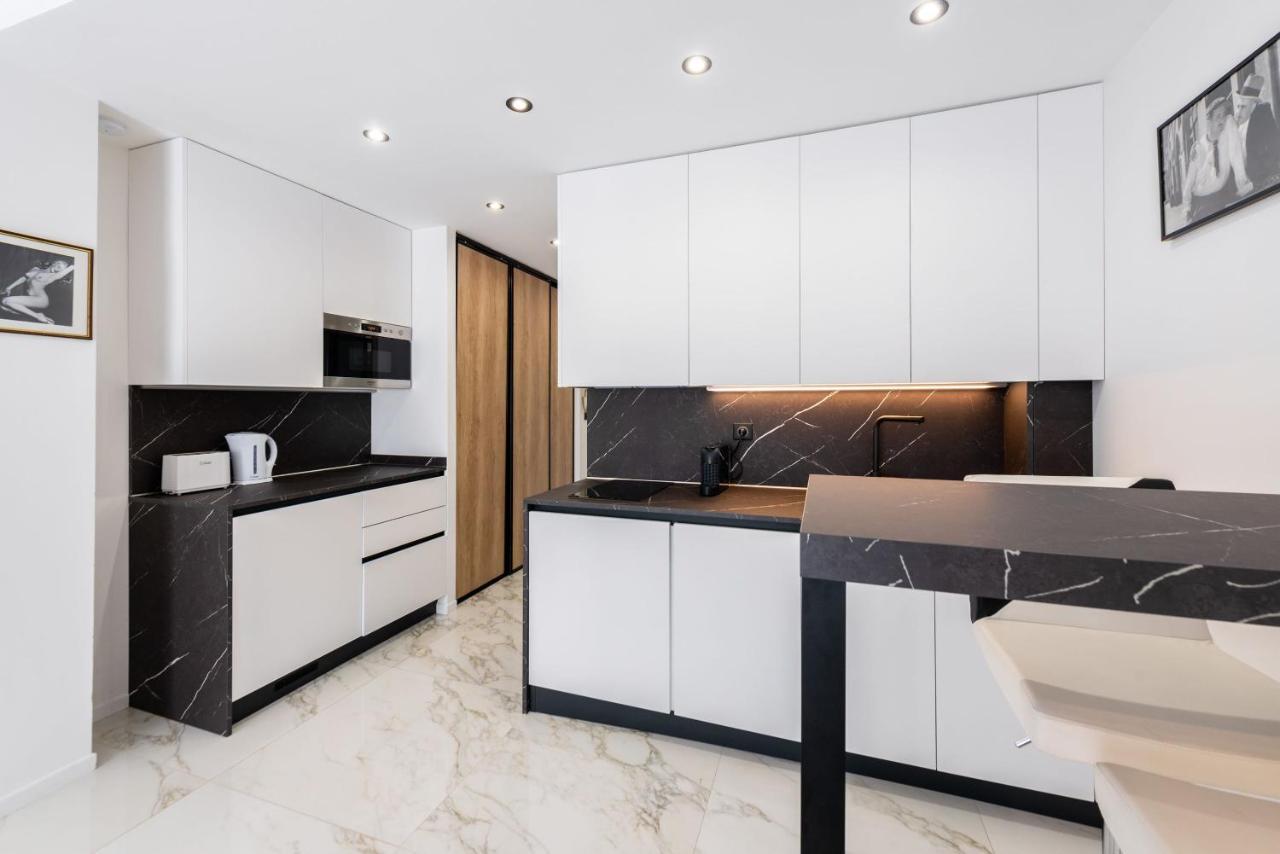 Large Studio - 50M Cannes Beach - Terrace Sea View エクステリア 写真