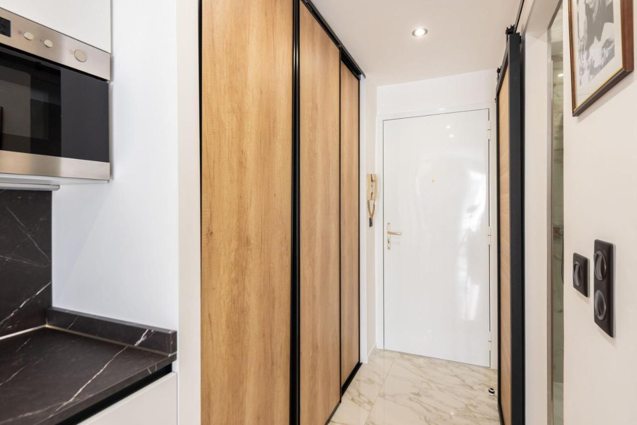 Large Studio - 50M Cannes Beach - Terrace Sea View エクステリア 写真